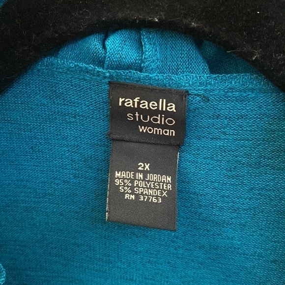 Rafaella Studio Woman bluish cardigan with cascading ruffles. Size 2X - Picture 6 of 7